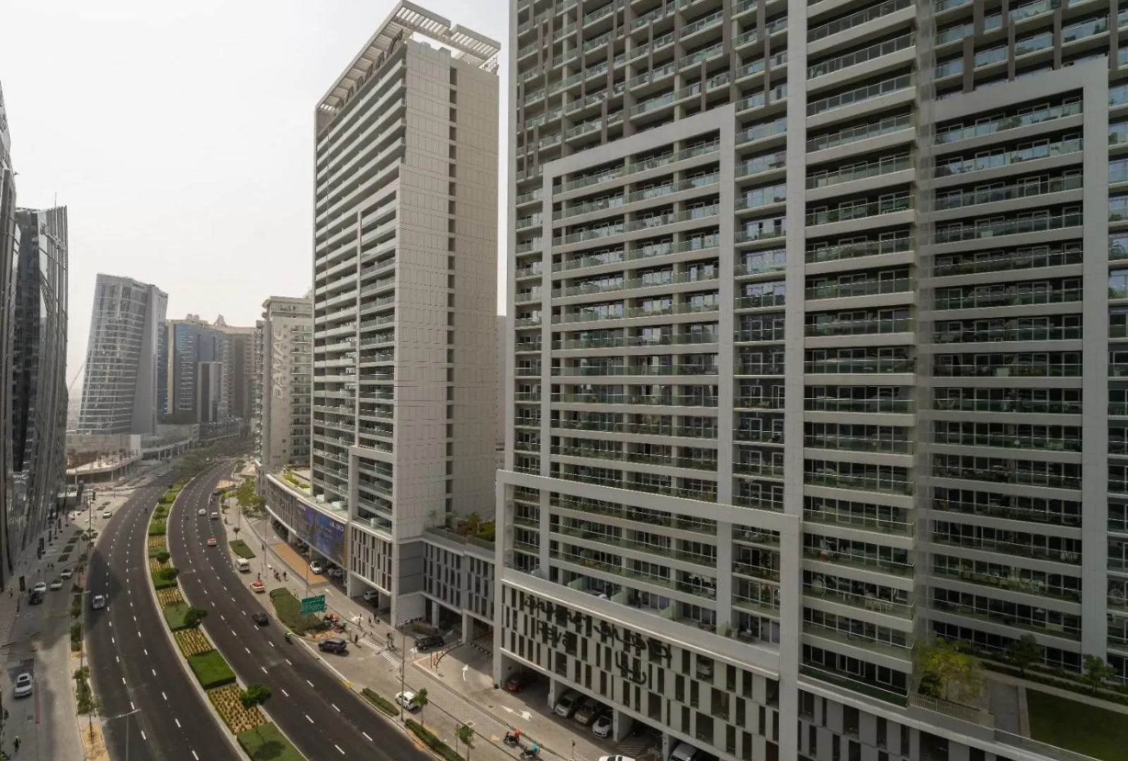 Comfortable Studio Stay In Damac Maison Canal View - 04 Dubai